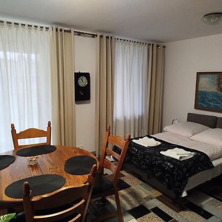 Apartament Wloski Styl Gniezno Exterior foto