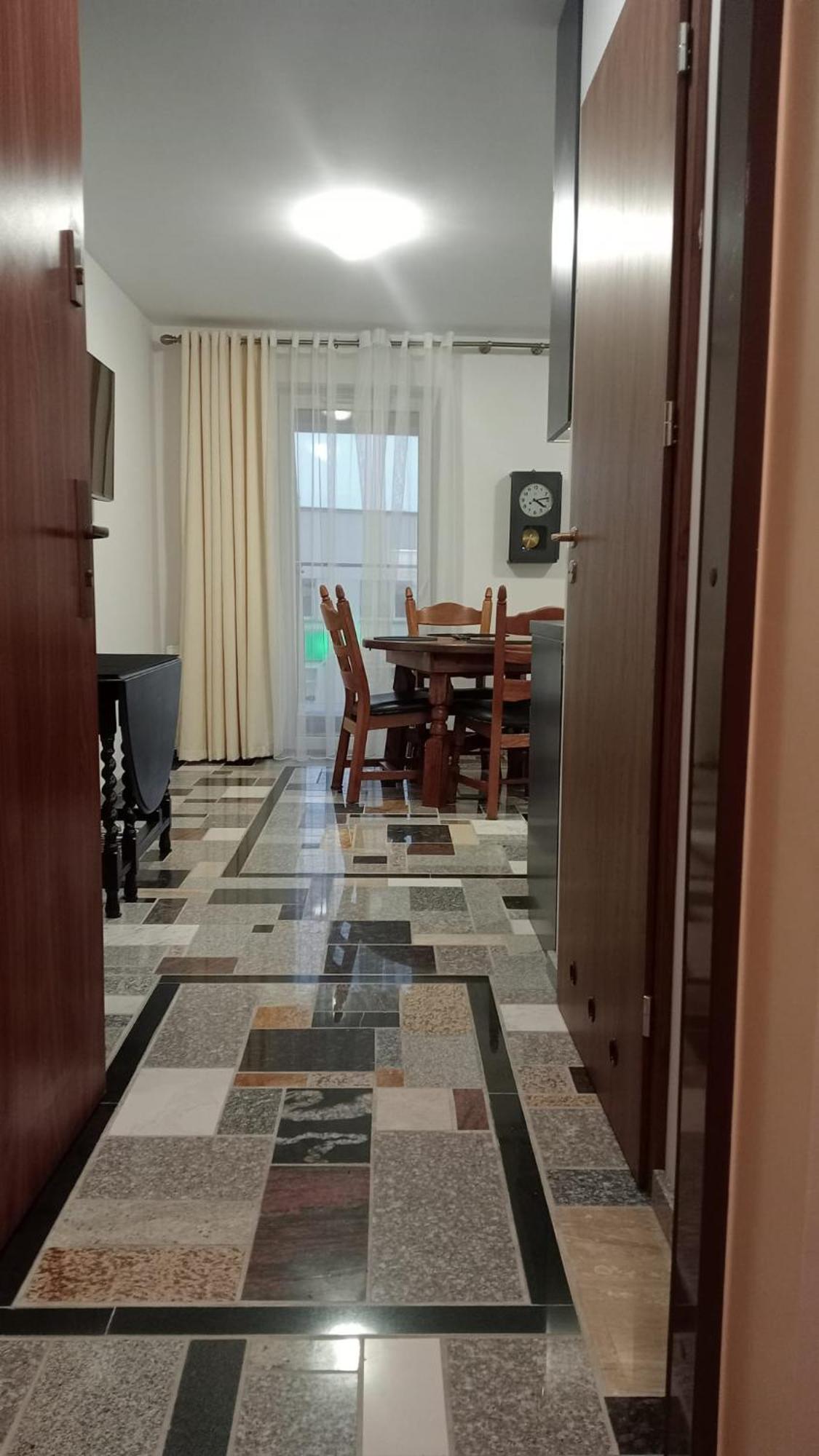 Apartament Wloski Styl Gniezno Exterior foto
